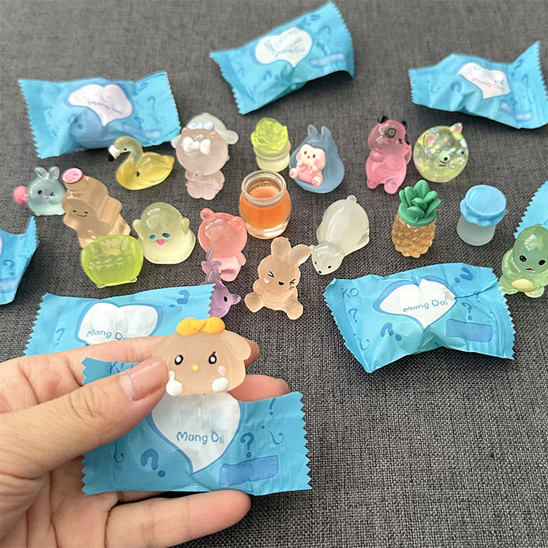 Blind Bag Mini Figuras Luminosas de Animales de Resina - 10PCS/Set