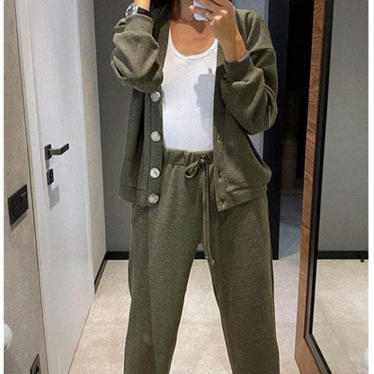 Conjunto de dos piezas de chaqueta y pantalón abotonados de punto para mujer