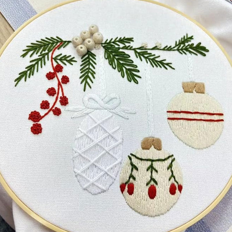 Conjunto de Bordado Navideño
