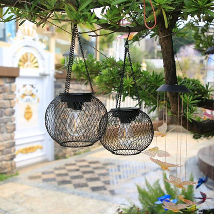 ✨Lámpara colgante solar para jardín y terraza – Linterna de metal resistente a la intemperie para iluminación exterior con ambiente