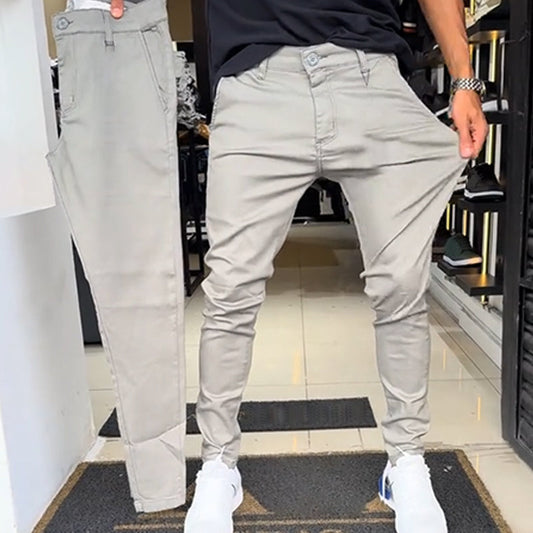Pantalones casuales de color sólido de corte ajustado para hombre