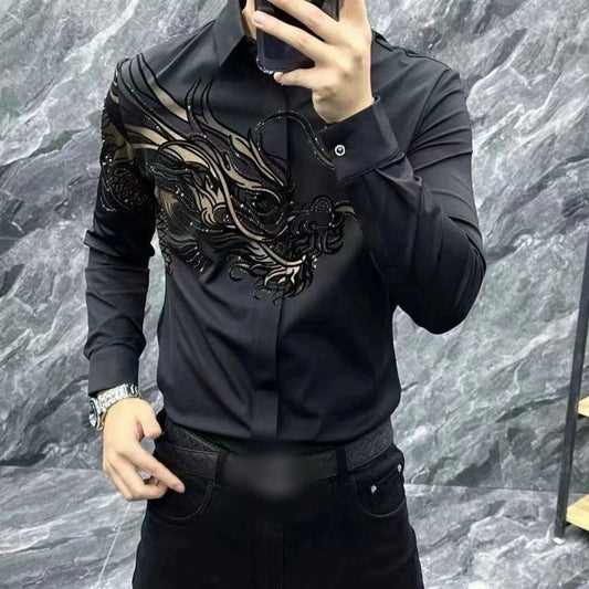 Camisa estampada elegante y ajustada para hombre