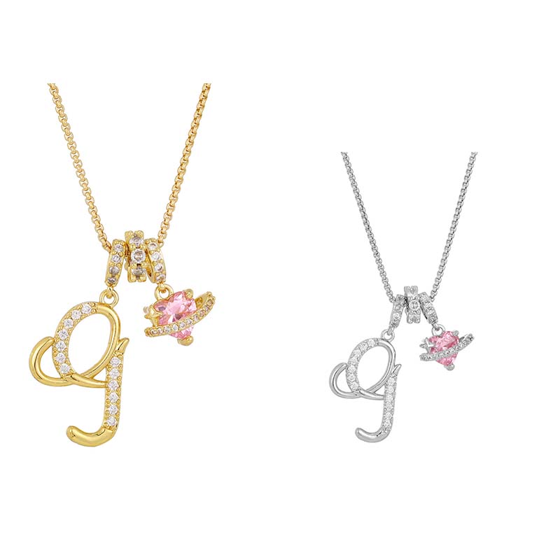 💖 Collar con iniciales y colgante de corazón rosa