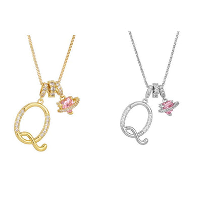 💖 Collar con iniciales y colgante de corazón rosa